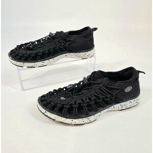 Keen Black and White Uneek O2 Sandal Water Shoes Bungee Cord Kids Size 2 EU 34